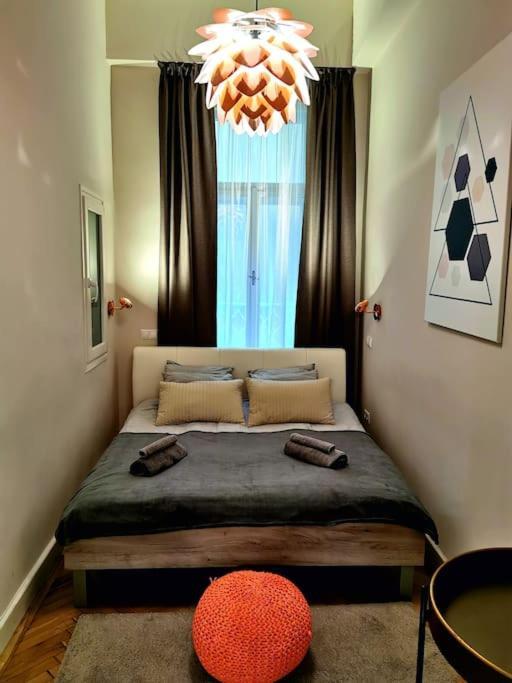 Luxury Apartment Near Astoria With Ac Budapeste Exterior foto
